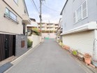 閑静な住宅地で子育て家族にピッタリ。
