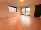 【洋室12.2帖】2面採光のお部屋♪