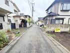 周辺は閑静な住宅街が広がっています。