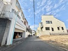 ようやく見つけた。街を見下ろす、特等席。