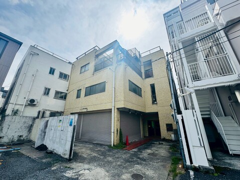 【外苑前駅前】南青山二丁目、50坪の静域。この広さが、理想を「邸宅」へと昇華させる