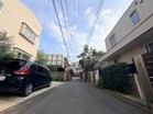 周辺は閑静な住宅街♪