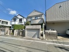 周辺は閑静な住宅街です!