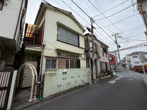 【都心の鼓動を感じながら、静謐に暮らす】整形地　京王線笹塚駅徒歩８分