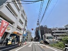 前面道路も広く開放的な住環境です♪