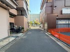 周辺は閑静な住宅街が広がっています。