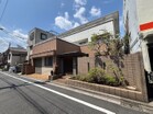 千代田線「根津」駅徒歩３分の好立地。