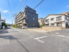 南側公道6m♪陽光差し込む明るい土地。