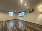 各部屋を最大限に広く使って頂ける様、全居住スペースに収納付。プライベートルームはゆったりと快適に。