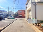 小・中学校が5分圏に。地域の目が届く安心の住環境がお子様の毎日を見守ります。