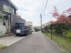 小・中学校が８分圏内におさまり、「横浜市こども植物園」が近隣に。子育て環境も整っております。