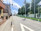 前面道路９ｍ　周辺は閑静な住宅街が広がっています。