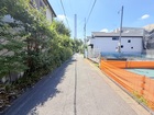 徒歩5分圏内にスーパー・小学校ございます。住環境良好です♪