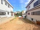 たっぷりと陽の光が差し込む、明るく開放感のある土地です。