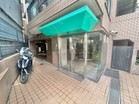 オートロック・防犯カメラつきで安心