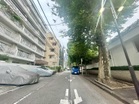 スーパー近く住環境良好