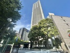 赤坂の高台に有り