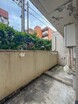 広々としたバルコニーは洗濯物もゆとりを持って干せますね。