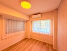 【洋室６帖】２面採光の明るい洋室です