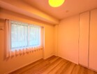 【洋室６帖】２面採光の明るい洋室です
