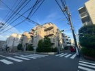 スーパー・コンビニ徒歩３分圏内