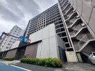 ２０１８年２月築の１６階建てマンション