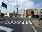 近くに商業施設多数あり住環境良好