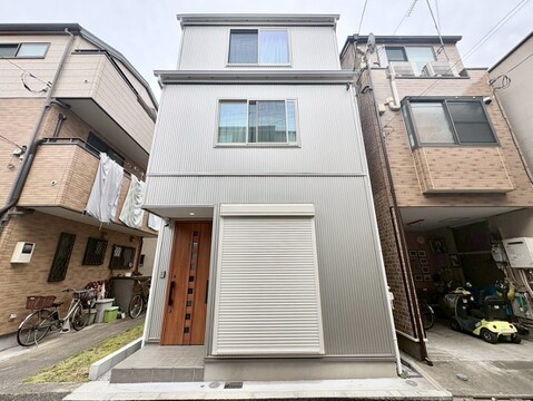 豊島区池袋本町２丁目 6980万円 戸建