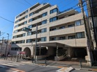 駅徒歩４分の好立地。複数路線利用可能です。