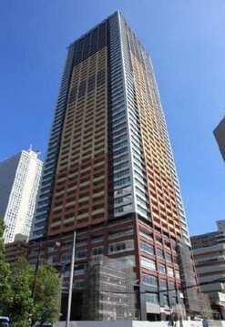 アウルタワー