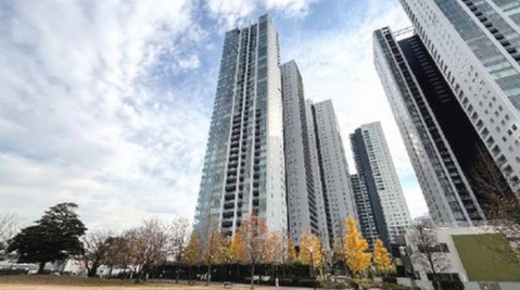 ワールドシティタワーズブリーズタワー