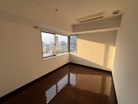 角部屋だけの特権。朝陽のプリズムで目覚める贅沢を。