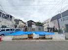 清水台小学校まで４分の近さ。子育て環境も整っております。