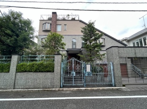 【渋谷区西原３】代々木上原駅5分　ハイグレード家具設置　リノベーション物件