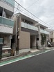 新宿へダイレクト。賑わう野方商店街を抜けた、穏やかな特等席に暮らす。