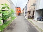 前面道路東側４m