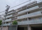 駅徒歩２分の好立地♪