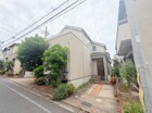 玄関吹抜けで開放感有り♪
