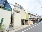 車庫１台分ございます