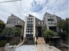 木＋RC造　地上2階＋地下1階　建物コンディション良好です！