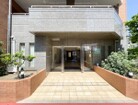 安心のオートロック完備