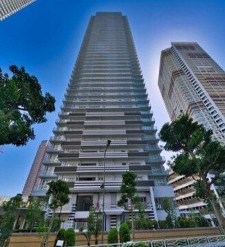 Ｗ　Ｃｏｍｆｏｒｔ　Ｔｏｗｅｒｓ　Ｗｅｓｔ
