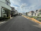 小中学校・スーパー徒歩圏内にあり住環境良好です