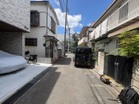 周辺は閑静な住宅街！