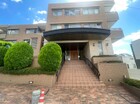 周辺は閑静な住宅街です！
