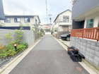 荻窪駅徒歩６分。通勤・通学に便利です。