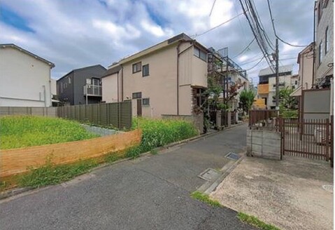 新宿区四谷坂町