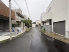 小中学校徒歩１０分圏内で住環境も良好です。