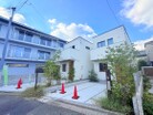 南側前面道路は幅員7m超確保