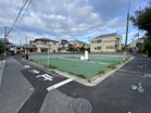 【整形地・更地・3区画】「A区画」は「南西角地」となります。